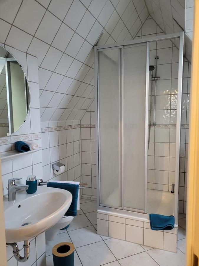 Ostseetraeume Breege Bagian luar foto